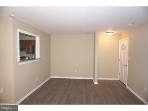 509 Steeplechase Ct in Deptford, NJ - Building Photo - Building Photo