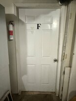 215-229 S Chelan Ave in Wenatchee, WA - Building Photo