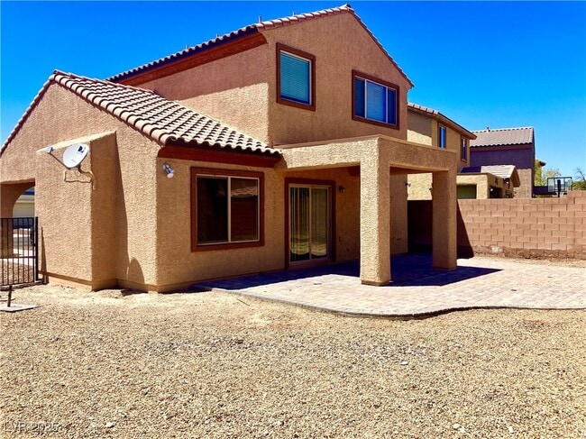 property at 6834 Desert Thrasher Dr