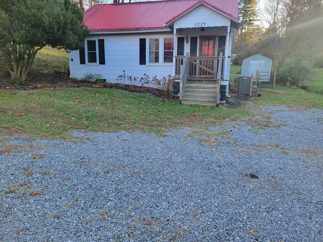 property at 5234 Old Clyde Rd