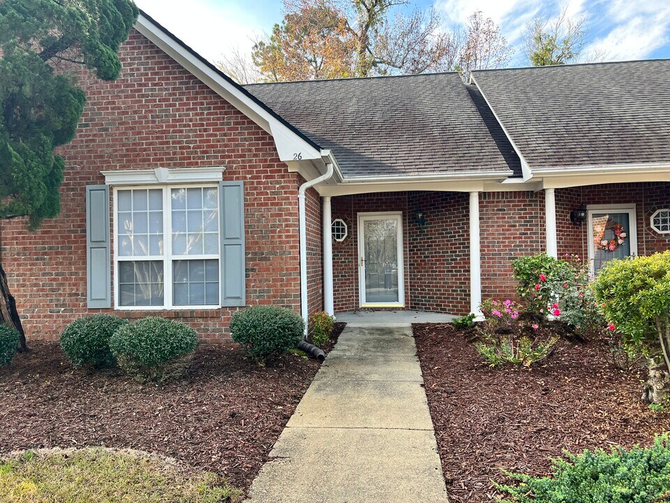 1600 Sturdivant Dr in Wilmington, NC - Foto de edificio