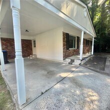 2466 Madrid Dr in Augusta, GA - Building Photo - Building Photo