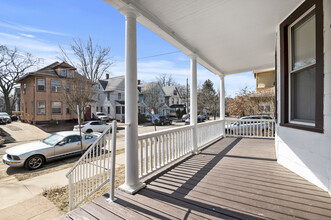 53 Pond St-Unit -1st floor in New Haven, CT - Building Photo - Building Photo