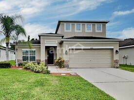 9035 41st St E in Parrish, FL - Building Photo