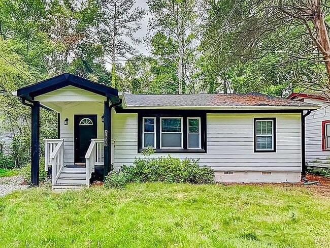 property at 2609 Hood Ave NW