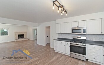 166 Jupiter St in Encinitas, CA - Building Photo - Building Photo