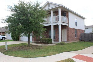 11700 Raymond C Ewry Ln in Austin, TX - Building Photo