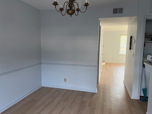 8300 Sawyer Brown Rd, Unit K302 in Nashville, TN - Foto de edificio - Building Photo