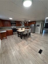 432 W Mullin St in Watertown, NY - Building Photo - Building Photo