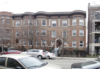 4051 N Sheridan Rd in Chicago, IL - Foto de edificio - Building Photo