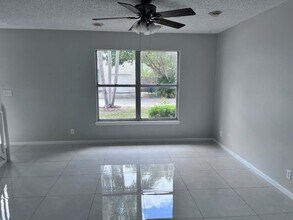 17384 Sentimental Journey in Jupiter, FL - Building Photo - Building Photo