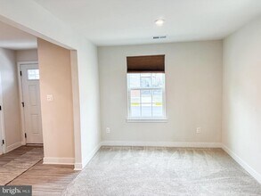 24604 Cervelo Ter in Dulles, VA - Building Photo - Building Photo