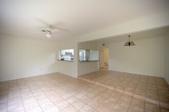 821 Orchid Dr in Davenport, FL - Building Photo - Building Photo