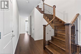 340 Thimbleweed Ct in Milton, ON - Building Photo - Building Photo