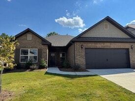 184 Saddle St in New Market, AL - Building Photo