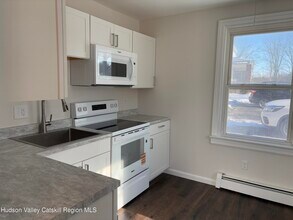 103-105-105 Flatbush Camp Rd in Saugerties, NY - Building Photo - Building Photo