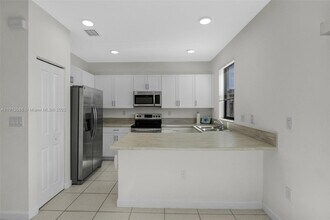 10158 SW 228th Terrace in Cutler Bay, FL - Building Photo - Building Photo