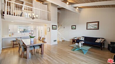 28286 Rey De Copas Ln in Malibu, CA - Building Photo - Building Photo