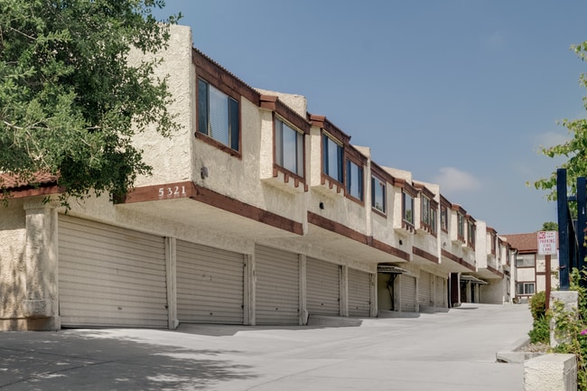 property at 5321 Colodny Dr