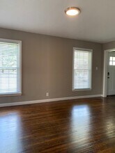 827 W 44th St in Indianapolis, IN - Building Photo - Building Photo