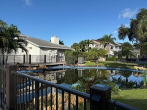 2319 N Congress Ave in Boynton Beach, FL - Building Photo - Building Photo