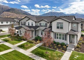 Parkview Towns in Lindon, UT - Building Photo