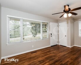 20 Dickson Rd in Marietta, GA - Building Photo - Building Photo