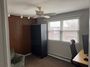 26 Manor Dr, Unit 26 Manor Drive in Red Bank, NJ - Foto de edificio - Building Photo