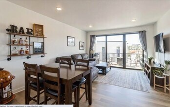 1393 Keosauqua Way in Des Moines, IA - Building Photo - Building Photo