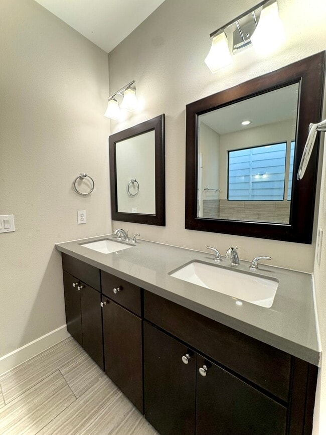 property at 1613 Milby St