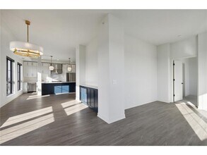 4917 Eden Ave in Edina, MN - Building Photo - Building Photo