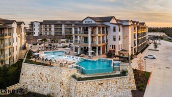 5511 Caprock Smt Dr, Unit 1310 in Bee Cave, TX - Building Photo