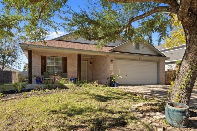 108 David Dr in Hutto, TX - Building Photo - Building Photo