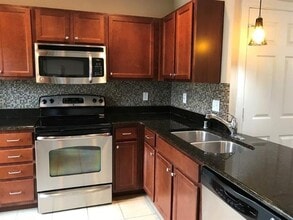 4744 Bradford Dr in Dallas, TX - Building Photo - Building Photo