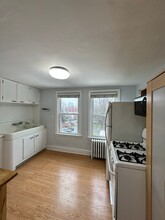 1621 Harrison Ave in Mamaroneck, NY - Foto de edificio - Building Photo