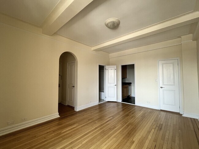 166 Second Avenue, Unit 3H