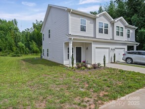 914 S Battleground Ave in Kings Mountain, NC - Building Photo - Building Photo