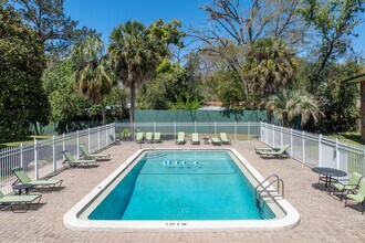 Jackson Properties in Tallahassee, FL - Building Photo - Building Photo