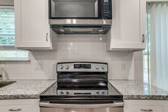 5705 Breland St in Houston, TX - Building Photo - Building Photo