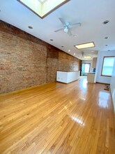 326 Point St in Camden, NJ - Building Photo - Building Photo
