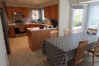 4501 Deane Ct in Alexandria, VA - Building Photo - Building Photo