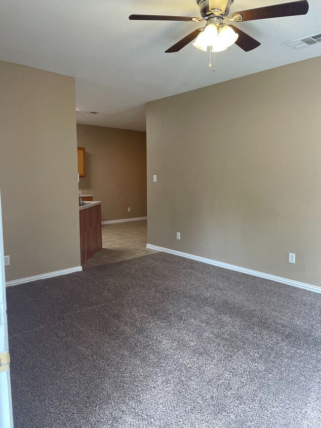 991 Sierra Vista Ct in Midlothian, TX - Building Photo - Building Photo