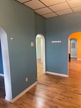 9 E Main St in Mount Pleasant, PA - Building Photo - Building Photo