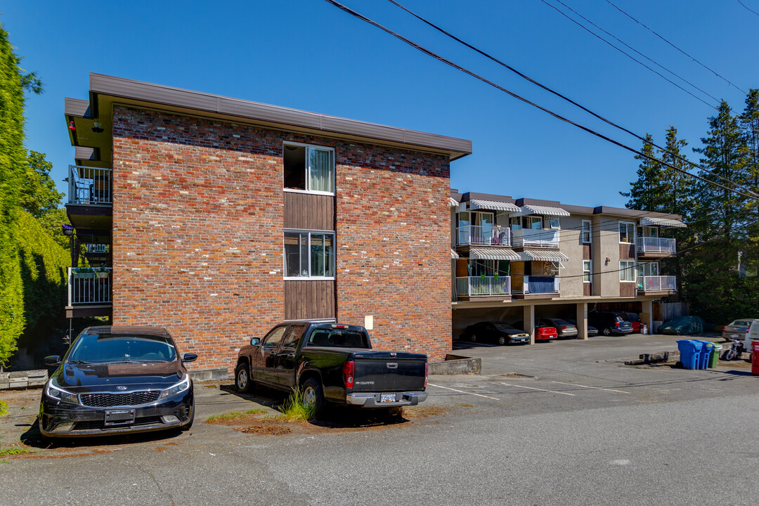 8607 Osler St in Vancouver, BC - Building Photo