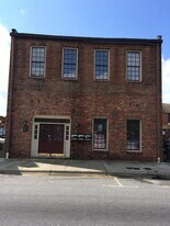 154 Bow St, Unit 154A Bow St in Fayetteville, NC - Building Photo