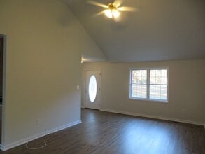 27512 Flank Rd in Petersburg, VA - Building Photo - Building Photo