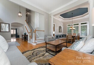 18807 Dembridge Dr in Davidson, NC - Building Photo - Building Photo