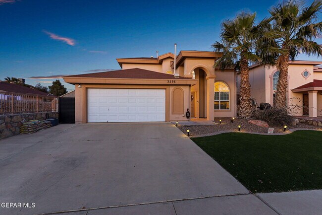 3296 Garden Point Dr in El Paso, TX - Building Photo - Building Photo