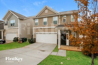 9337 Sloan Forest Dr in Charlotte, NC - Foto de edificio - Building Photo