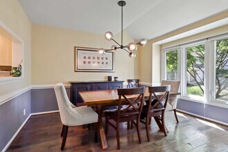 12516 Fanleaf Ct in Fairfax, VA - Building Photo - Building Photo